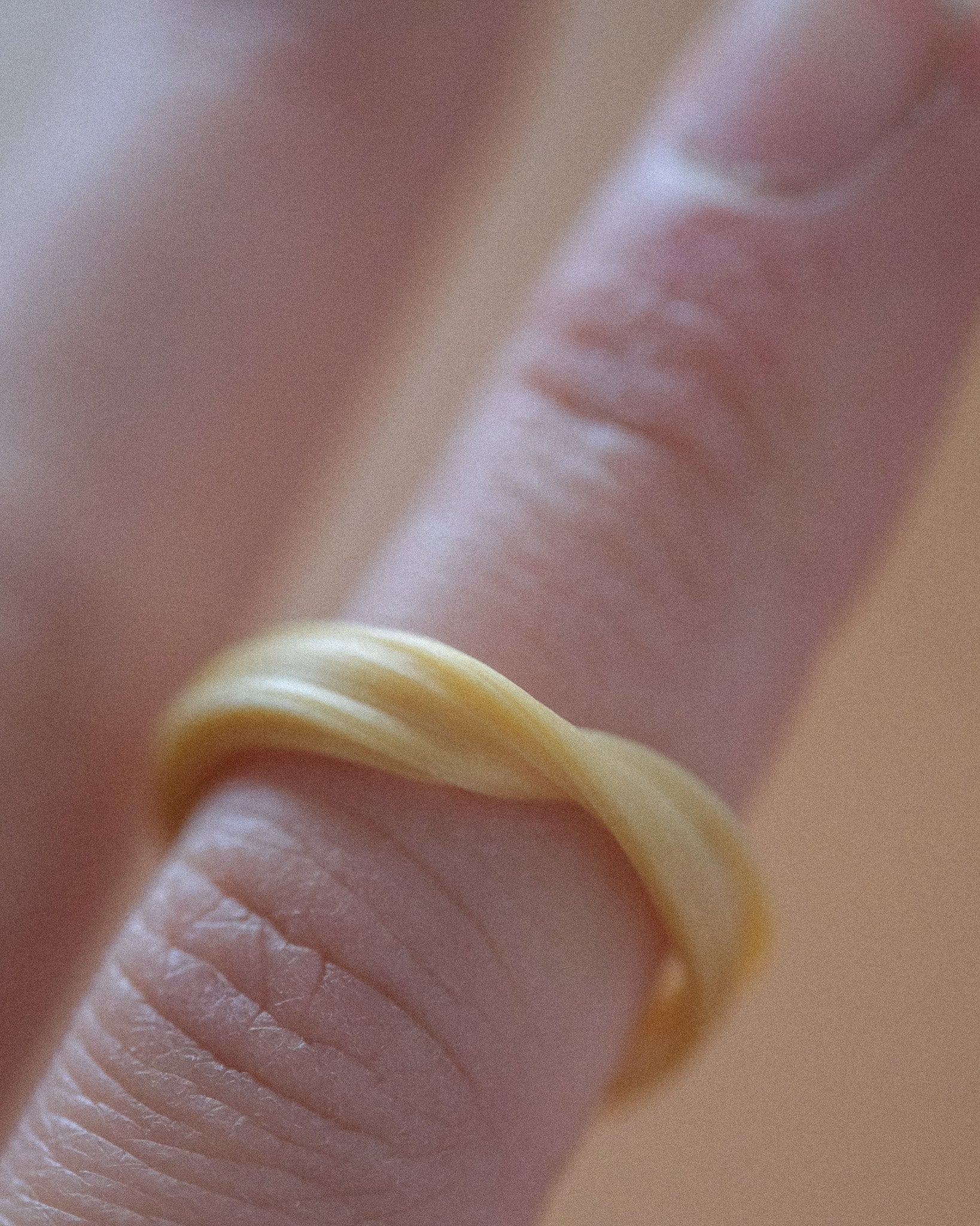 Mitsuro Hikime ring on finger