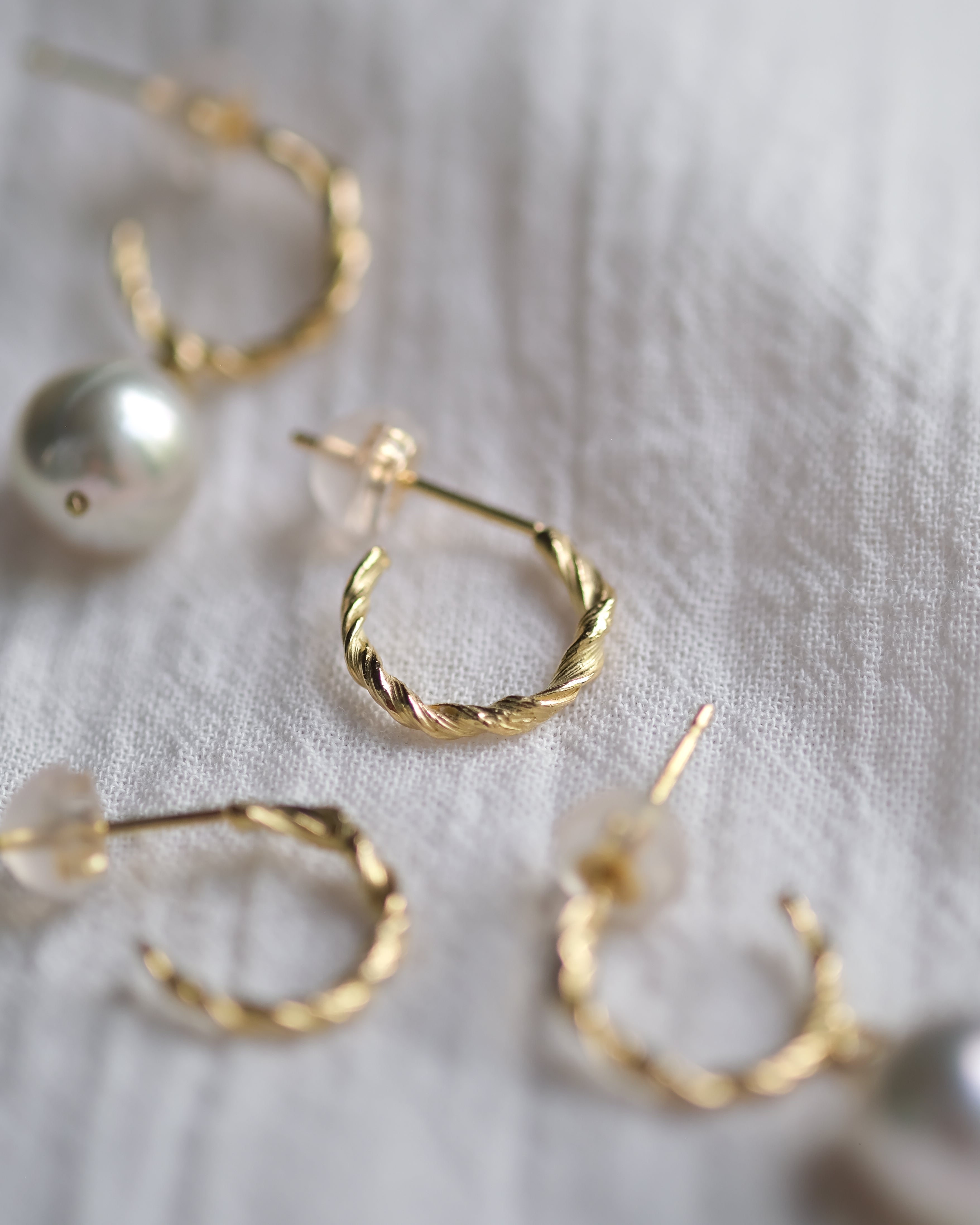 Twisted Texture Miniature Hoops